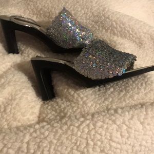 7.5 heels . Perfect for prom or dress up event